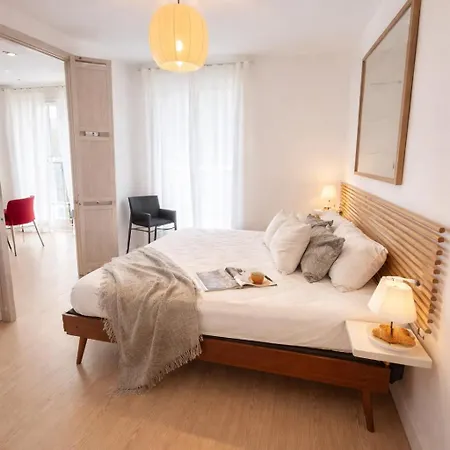 Cal Querol Boutique Centre 3-1 *